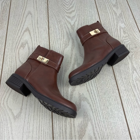 Giani Bernini Women's Becca Memory Foam Buckled Booties 6.5M Mocha Brown $100 - Picture 3 of 9